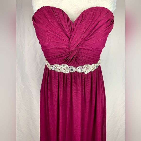 City Triangles Formal Dress - Picture 1 of 6